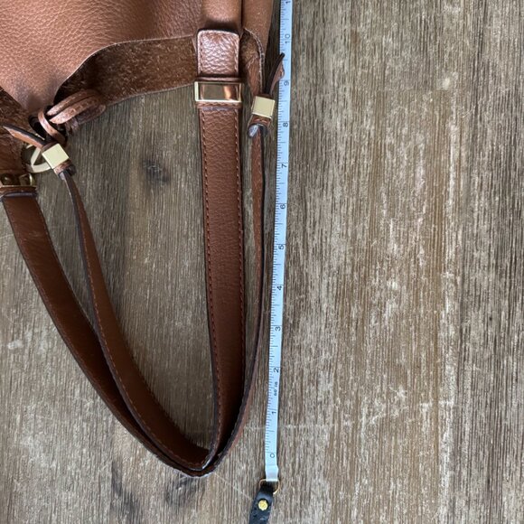 Michael Kors Tan Gold Hobo Bag with Relaxed Shape.  Some Pen Marks Inside. - Picture 9 of 12